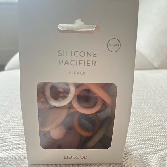 ✨ Liewood Paula Pacifiers • lot of 6 ✨ - Picture 4 of 4